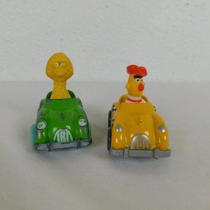 2 Sesame Street Muppets Playskool Die Cast Cars 1981-1983 Toy Vintage Bird Bert